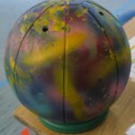 Goalball in bunt eingefärbt